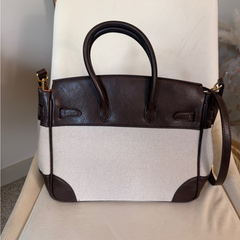 VELANTRA WEEKENDER: Elegant Brown and Cream Women's Handbag - Picture 5 of 16